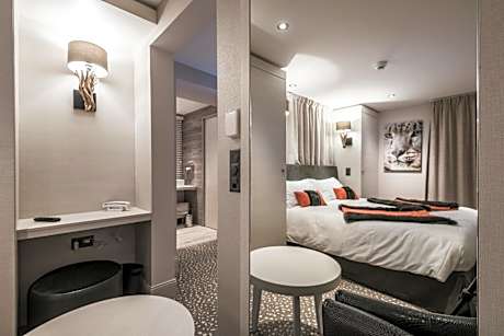 Executive Room with Mountain View