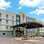 Super 8 by Wyndham Winnipeg East MB