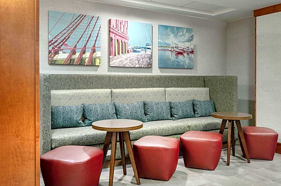 Hampton Inn By Hilton Baltimore/White Marsh