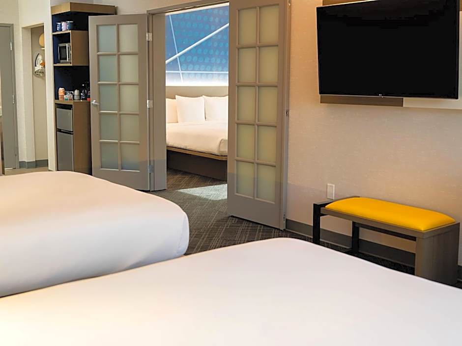 Comfort Suites Airport Tukwila Seattle