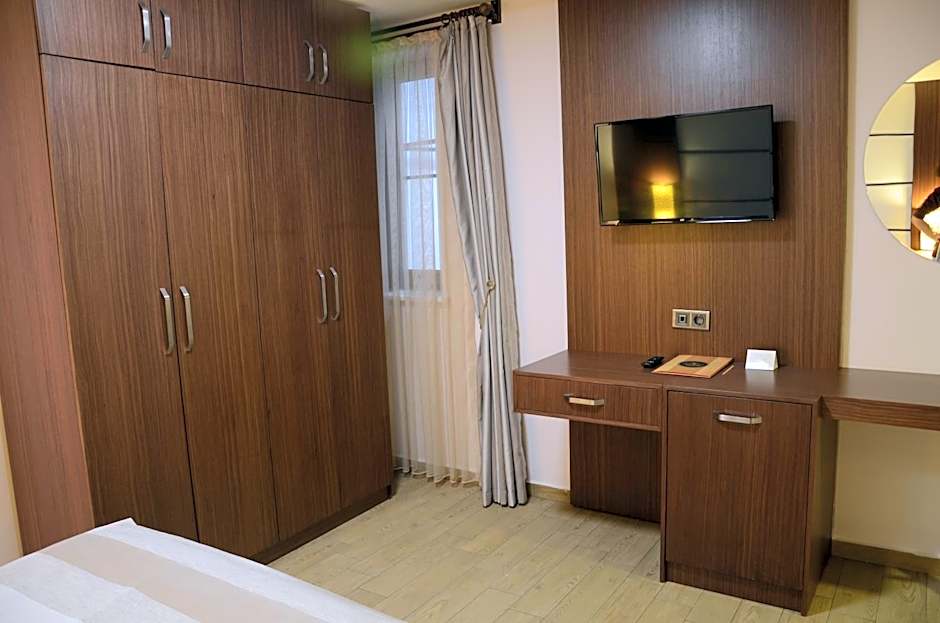 Safa Royal Museum Hotel