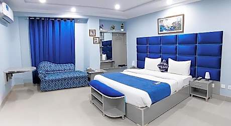 Crown Inn Hotel Multan