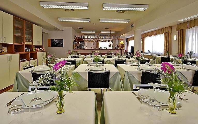 Hotel Maita