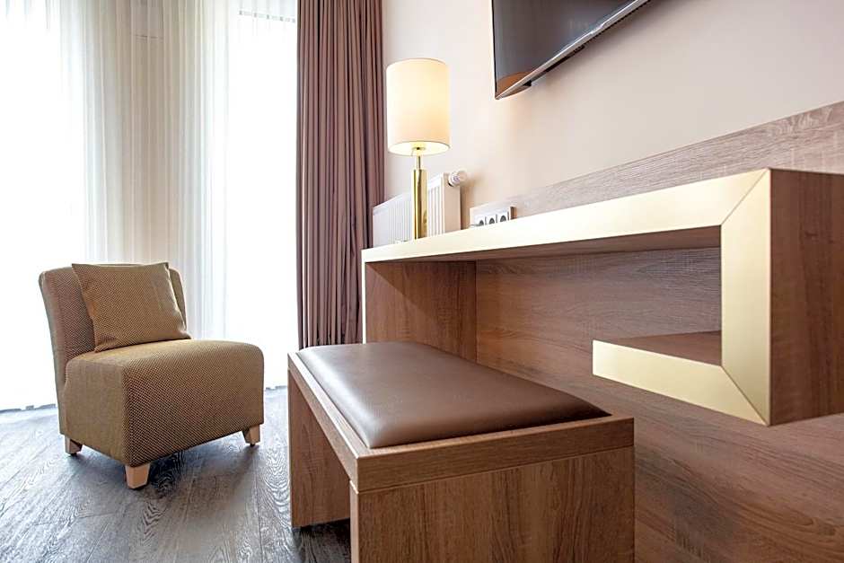 Stay! Hotel Boardinghouse