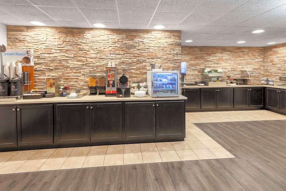 Links Bos Landen Hotel & Spa of Pella, Trademark by Wyndham