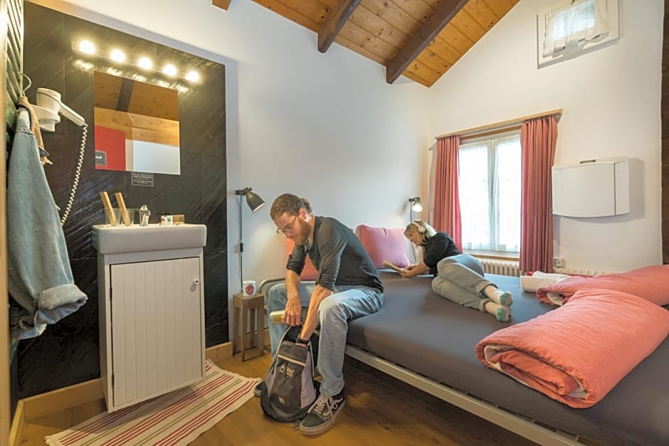 Balmers Hostel