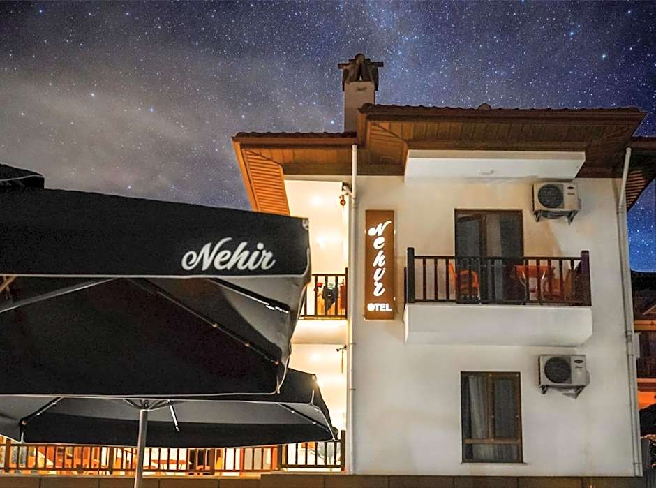 Akyaka Nehir Butik Otel
