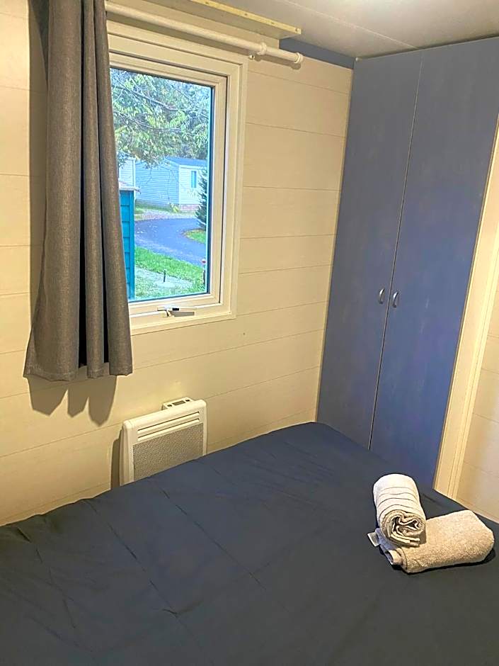 Bungalow 2/4 personnes dans résidence Hôtelière