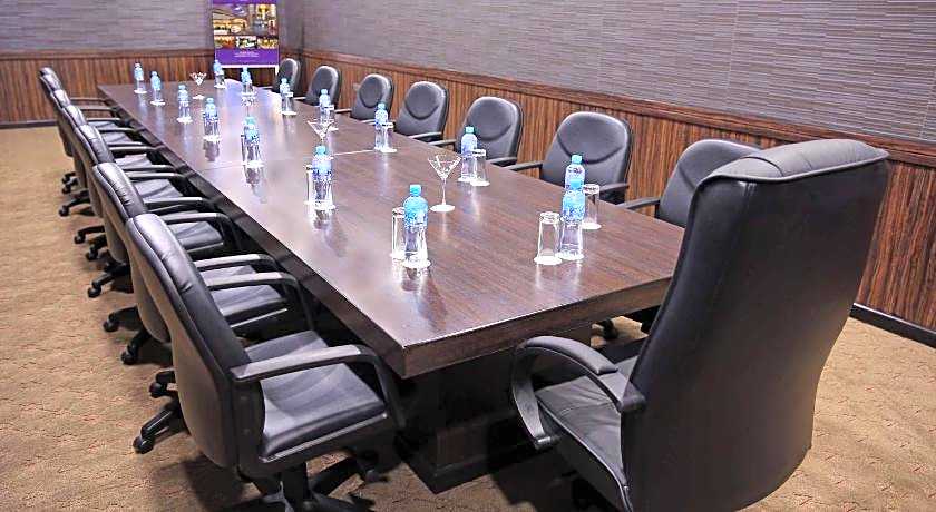Park Regis Lotus Hotel