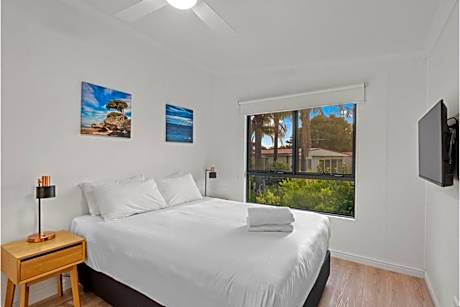 Superior Cabin - Sleeps 4