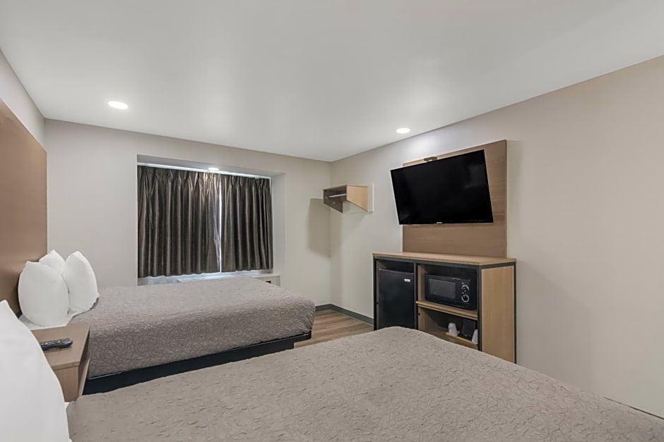 Americas Best Value Inn and Suites Lake Charles