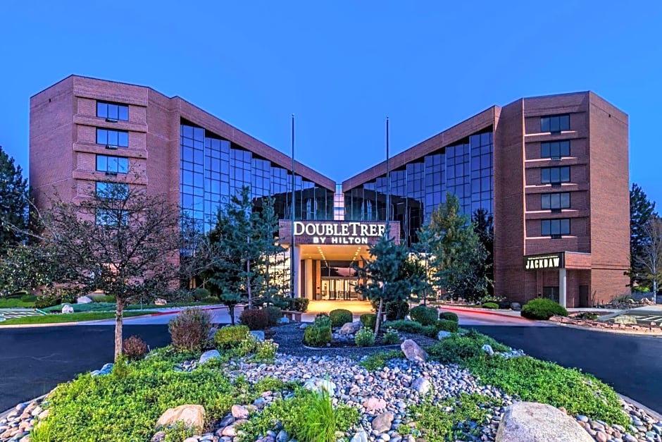 DoubleTree by Hilton Hotel Denver Aurora