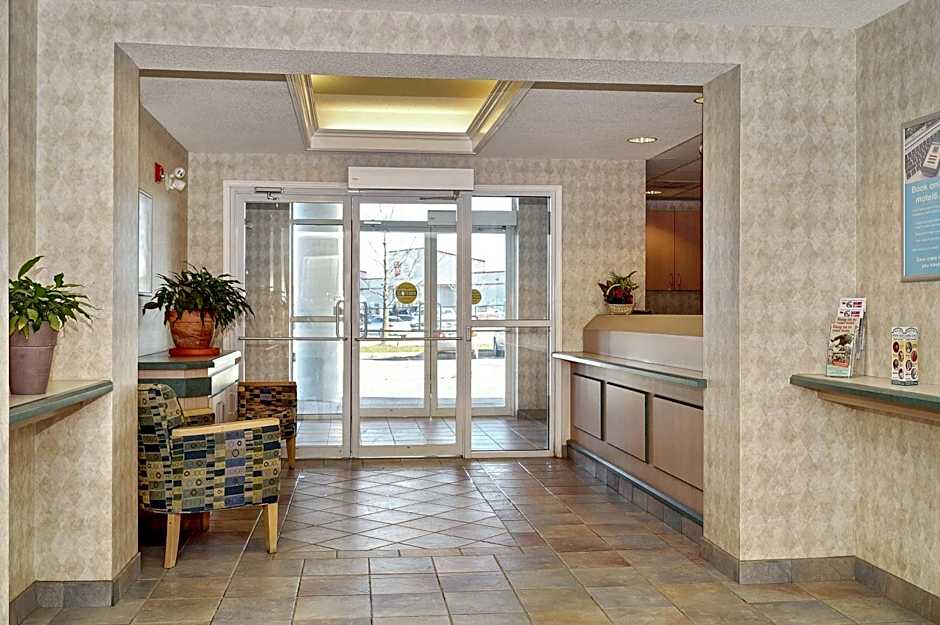 Motel 6 Peterborough