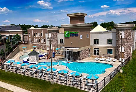 Holiday Inn Express Wisconsin Dells By IHG