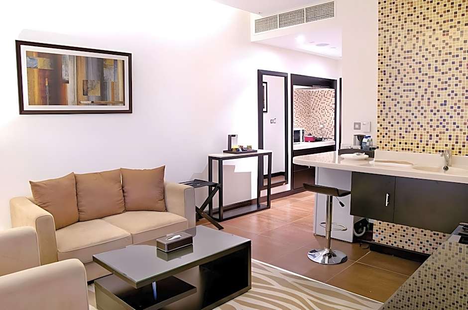 Cristal Hotel Abu Dhabi