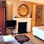 Hotel Louisbourg