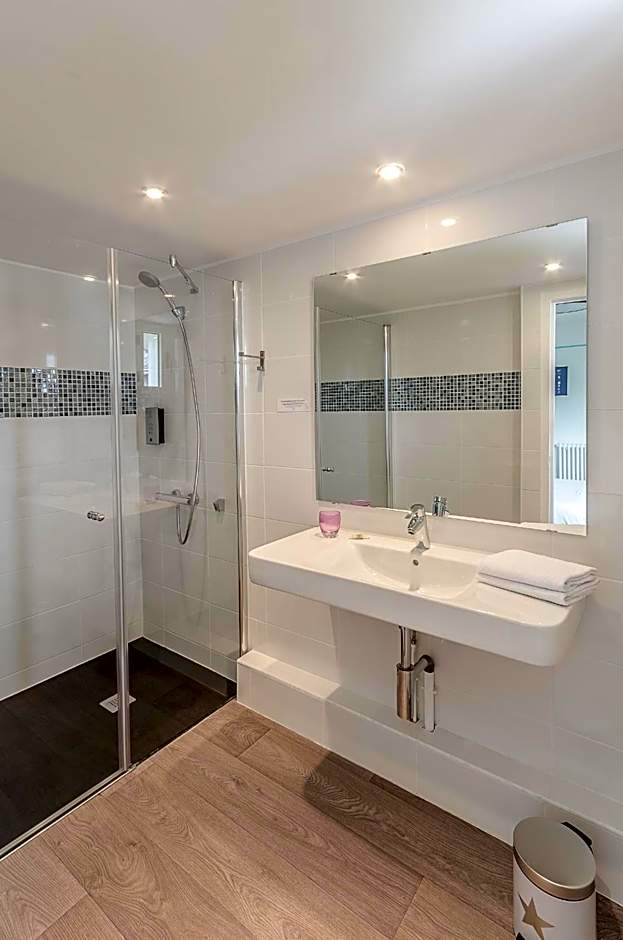 Hôtel Du Port Et De L'aven