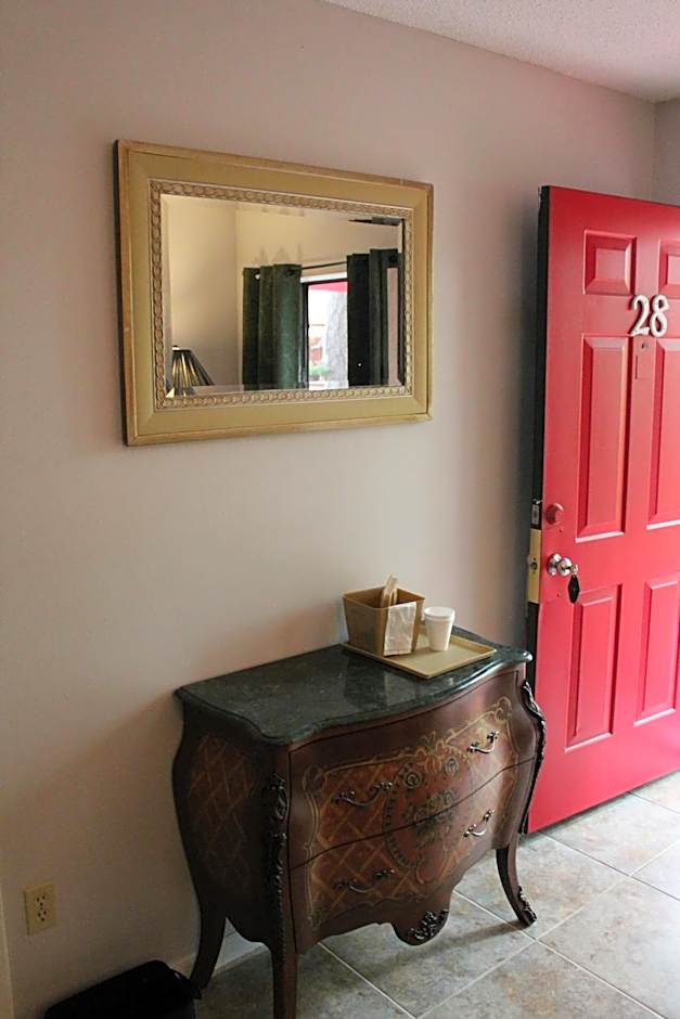 Brydan Suites