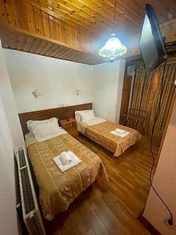 Mountain Rose Hotel & Restaurant