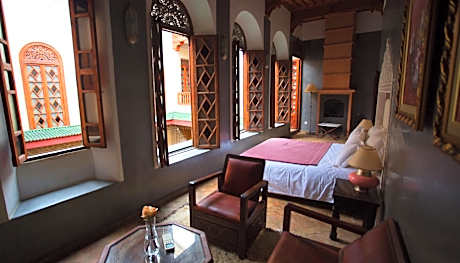 Sakina Suite