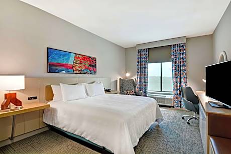 1 King Partial Gulf View