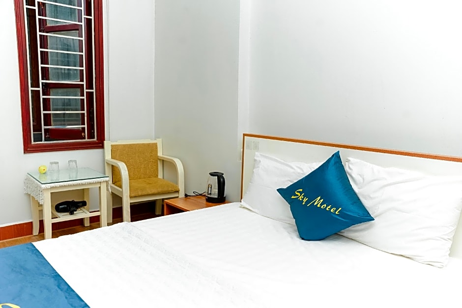 SKY HOTEL  - KHÁCH SẠN BẮC NINH