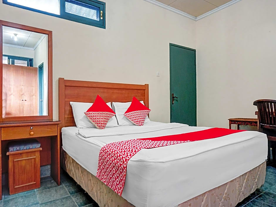 Hotel O 90596 Hotel Griya Astoeti