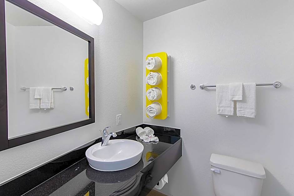 Motel 6 Austin Airport