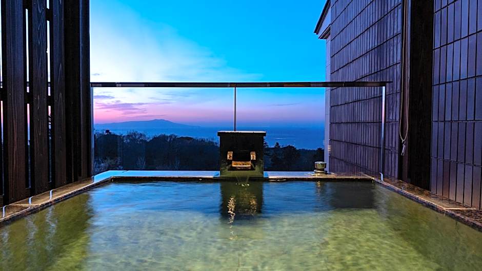 Omuro no mori Gyokusui - 13 years or older