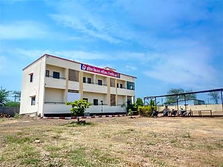 SPOT ON 79676 Hote Kinara Lodging And Restaurant