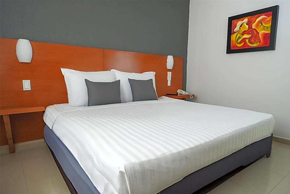 Days Inn by Wyndham Minatitlan