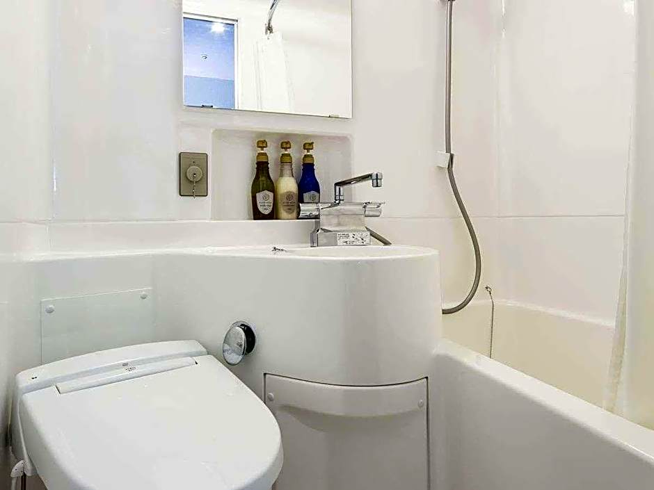 Hotel Mystays Shin Osaka Conference Center