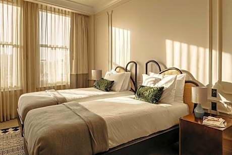 Roomy 2 - Twin Room