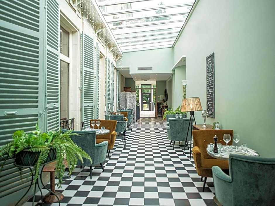 Novotel Chateau de Maffliers