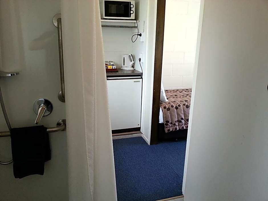 Orana Motor Inn & Restaurant