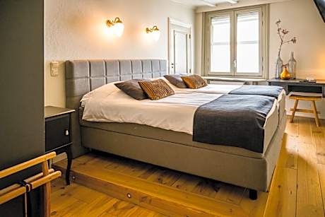 Standard Room with Shower