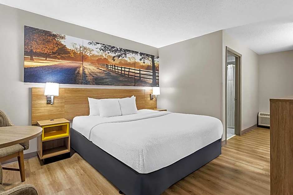 Days Inn by Wyndham Valdosta I-75