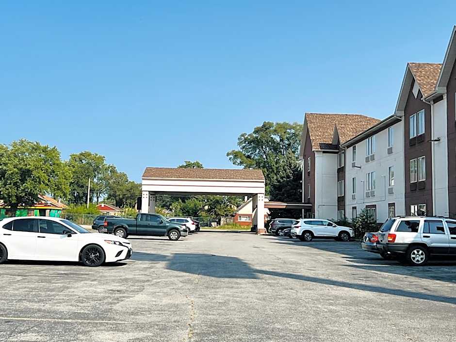Kings Inn By OYO Calumet Park I-57
