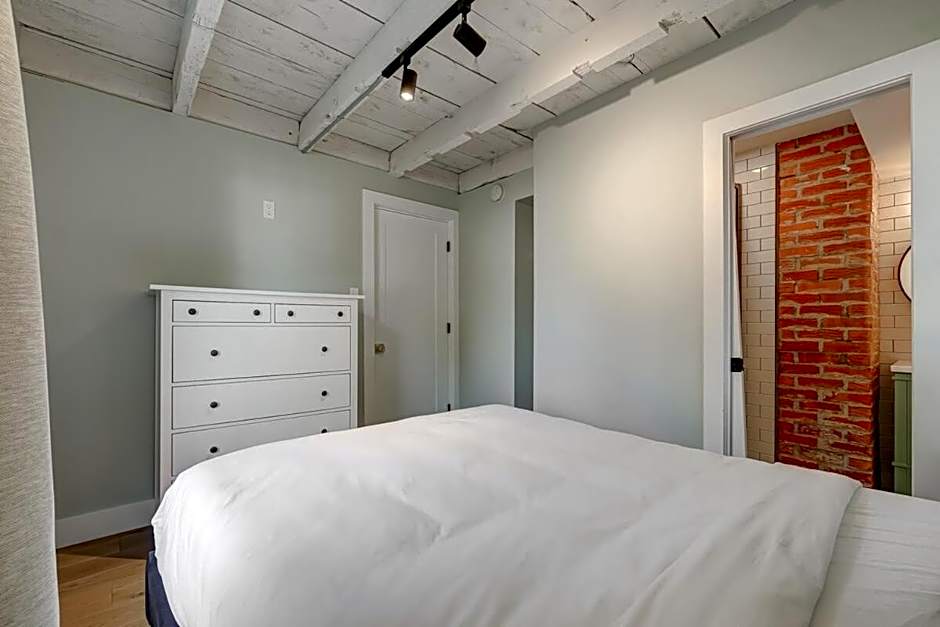 Maison ancestrale complètement rénovée 4 chambres