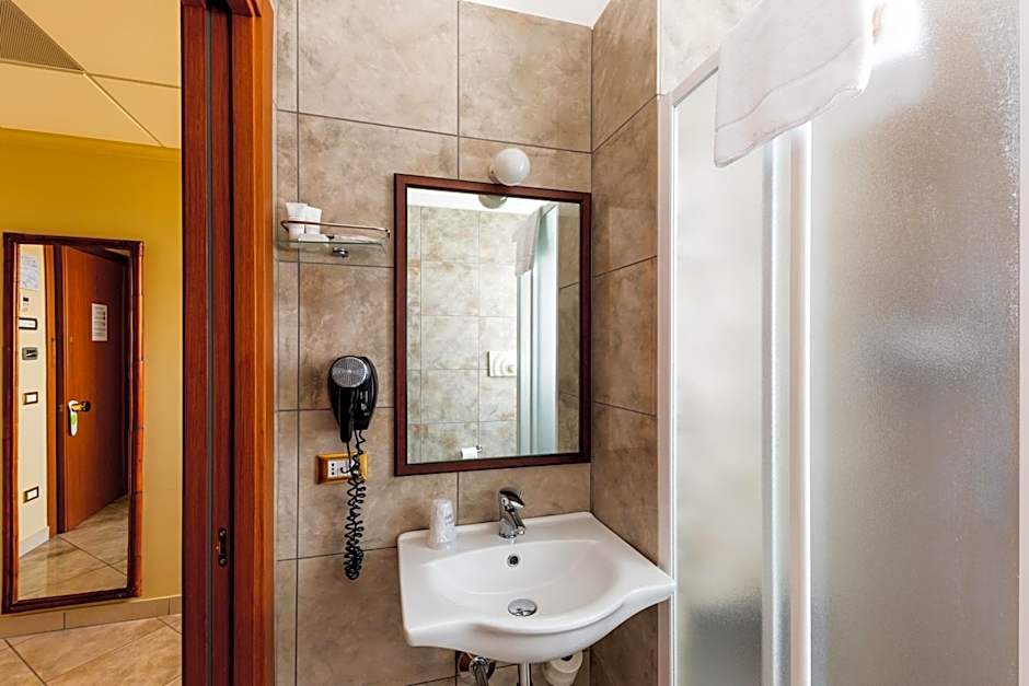 Hotel Ara Solis