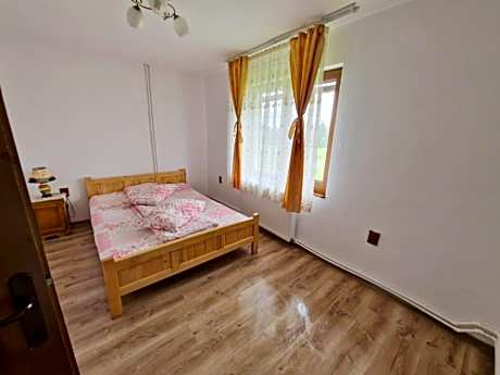 Double or Twin Room with Bathroom