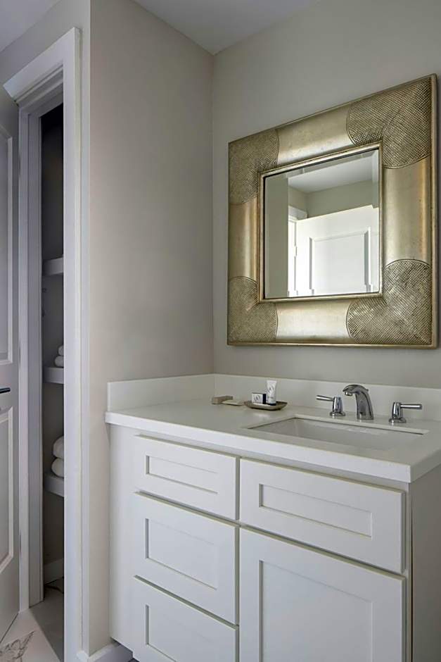 The Karol Hotel, St. Petersburg Clearwater, A Tribute Portfolio Hotel