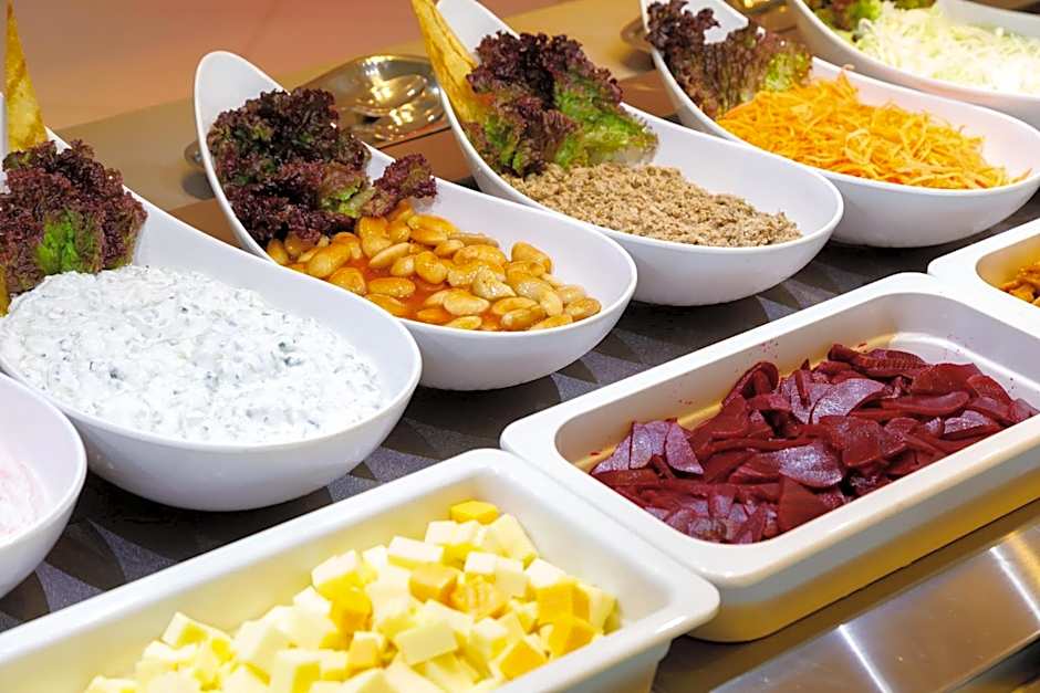 Vassos Nissi Plage Hotel & Spa