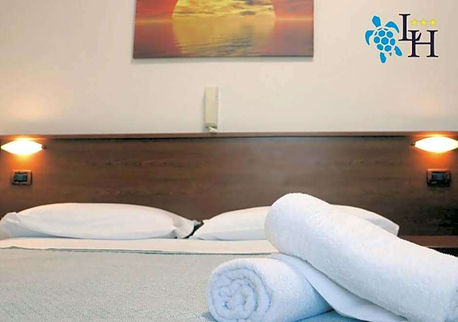 Hotel Lora RDA Luxury