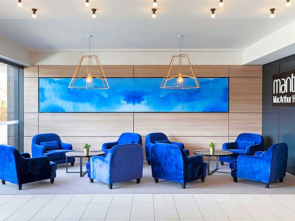 Mantra MacArthur Hotel