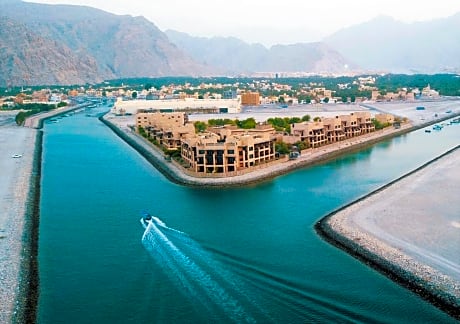Atana Musandam Resort