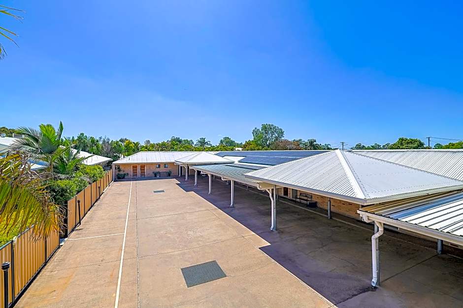 Emerald Central Palms Motel