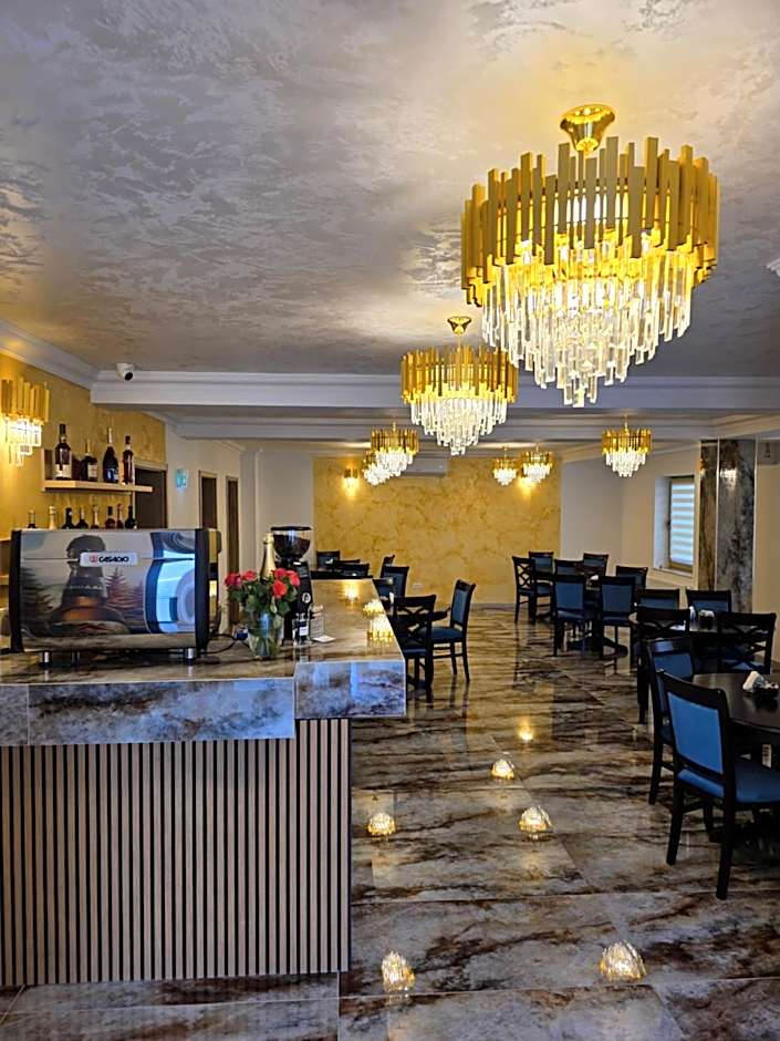 COLT DE RAI-Deluxe & Spa