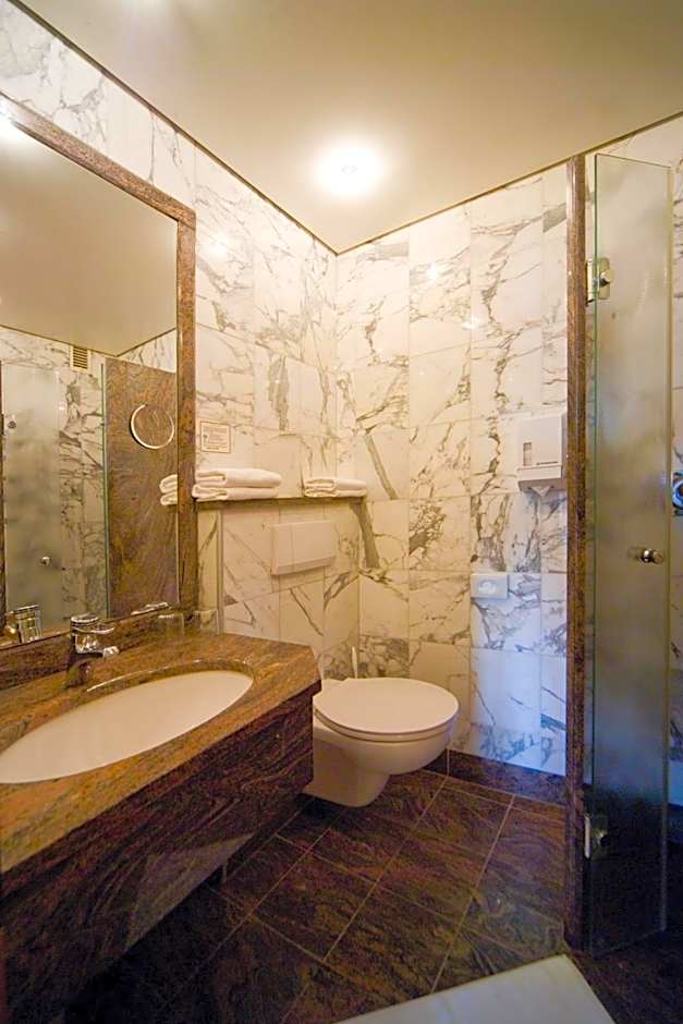 Flair Hotel Dobrachtal