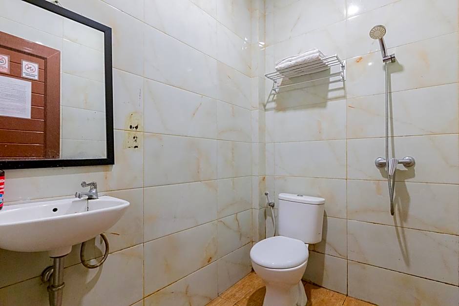 RedDoorz @ Iodium Residence Cikarang